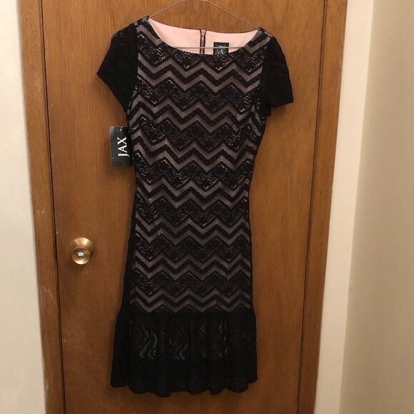 NWT JAX dress - Size 4 - black lace details with attached nude lining - Picture 1 of 8